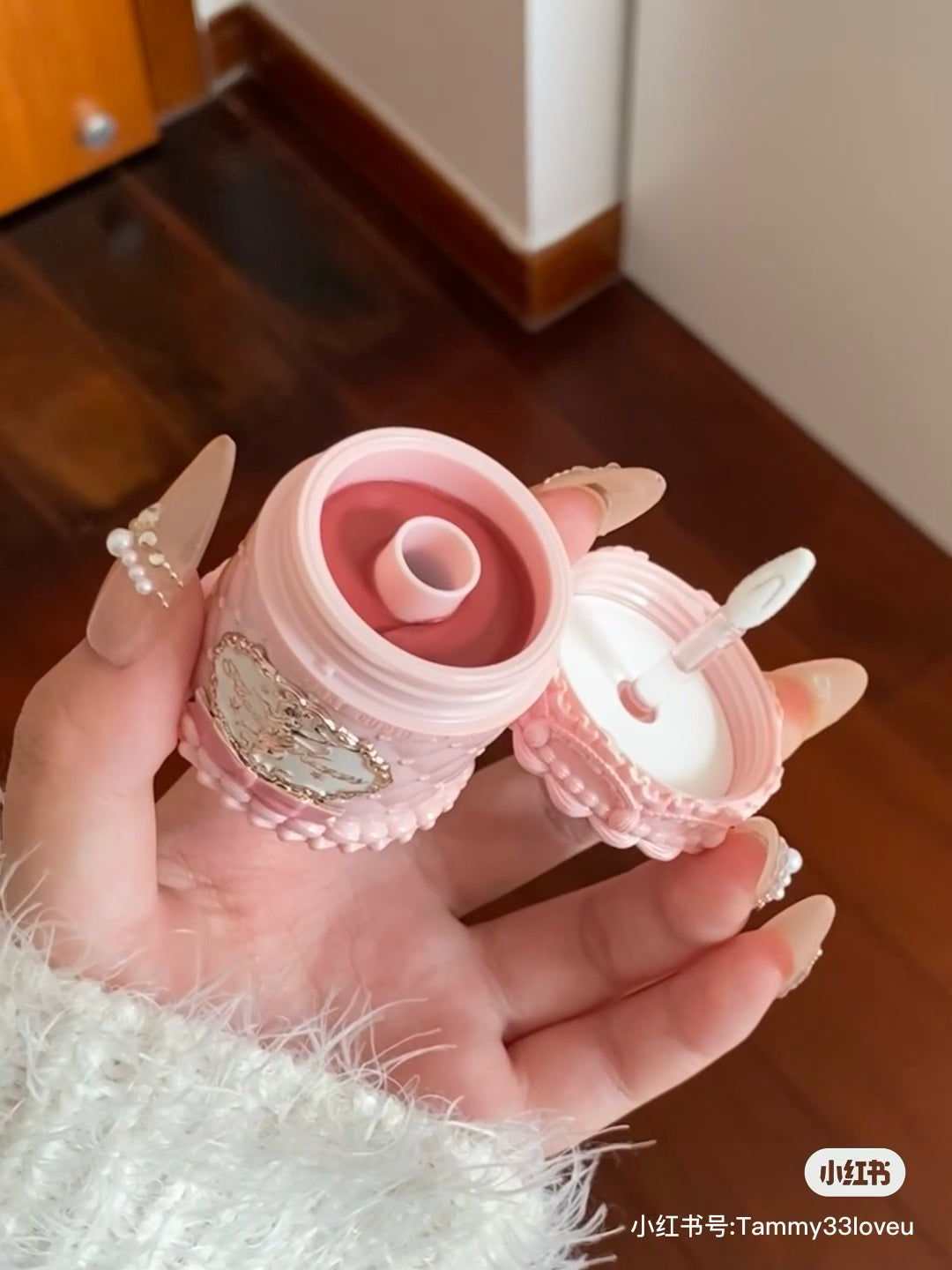 花知晓草莓丘比特系列蛋糕唇霜