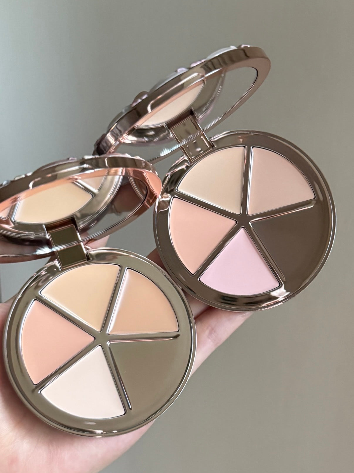 花知晓甜心小熊遮瑕盘